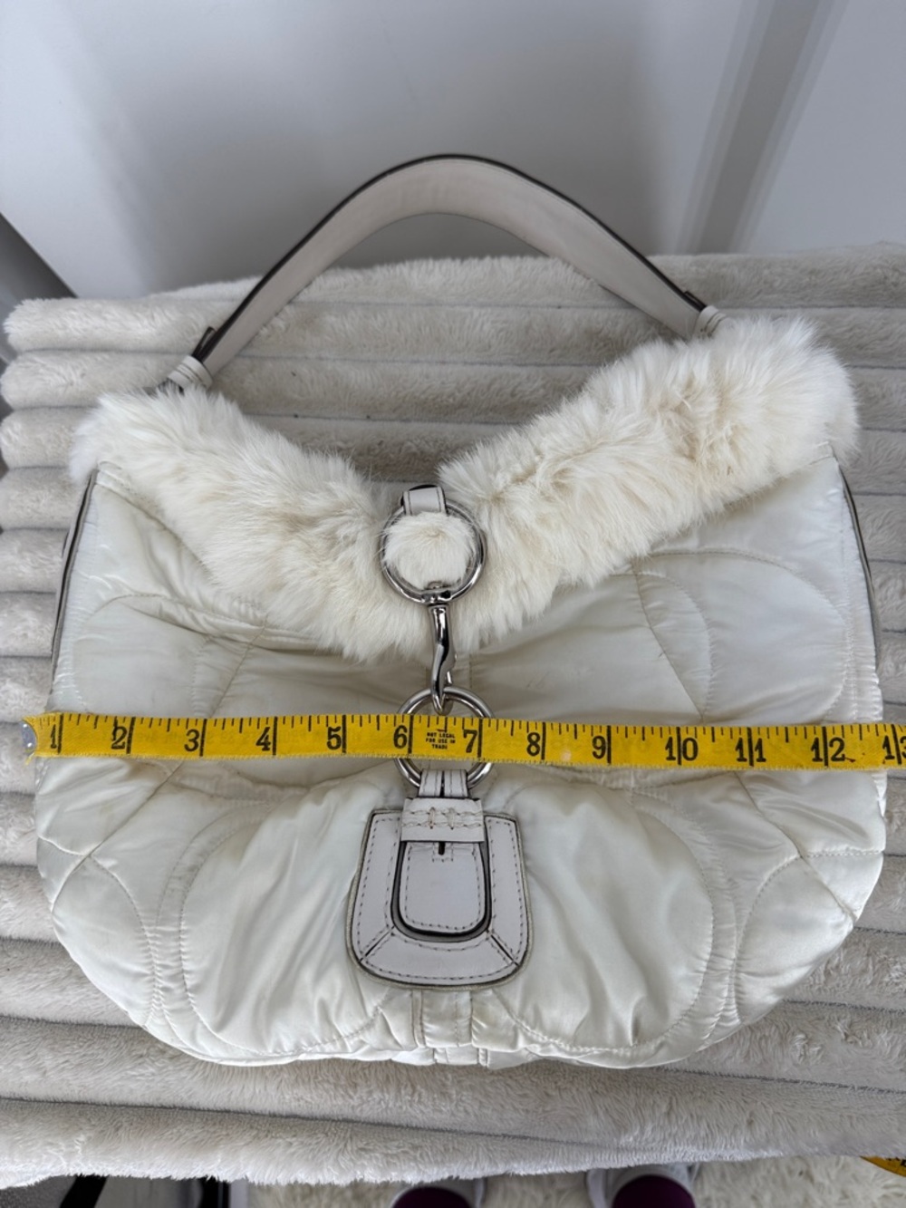 Vtg Y2K Coach “Ski Rabbit” fur hobo bag 2005 - Picture 15 of 16